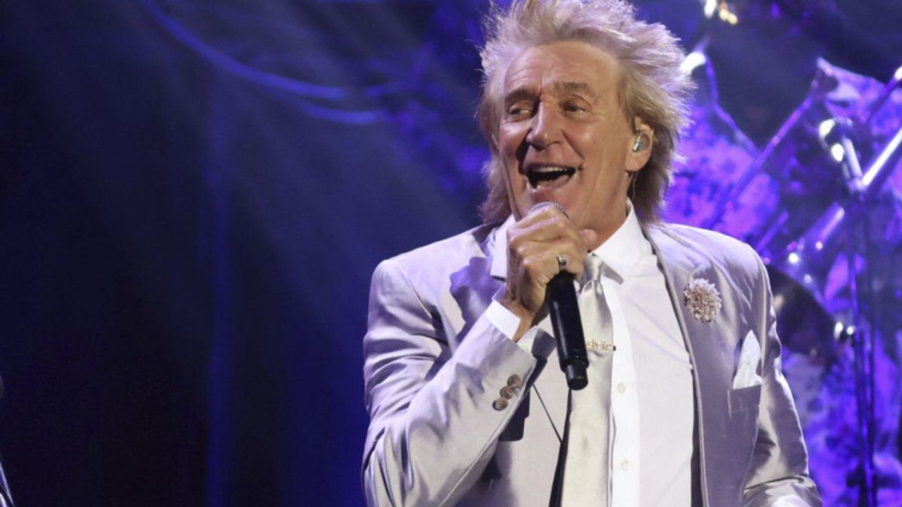 Rod Stewart Sağlık Sorunları Nedeniyle Las Vegas'taki İki Konserini İptal Etti Rod Stewart Sağlık Sorunları Nedeniyle Las Vegas'taki İki Konserini İptal Etti