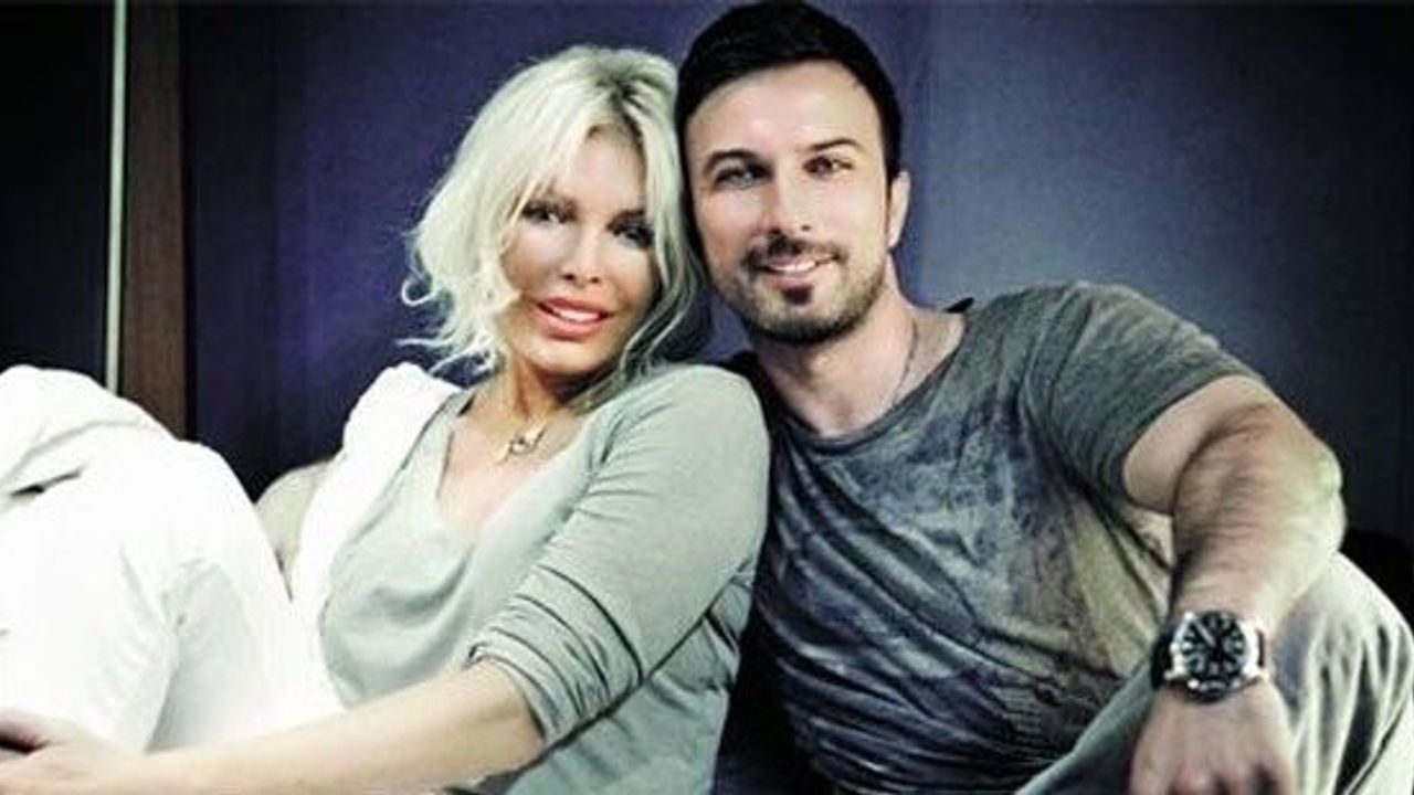 Ajda Pekkan: "Şöhret, Işıkların Altında Yalnızlık Getiriyor" Ajda Pekkan: "Şöhret, Işıkların Altında Yalnızlık Getiriyor"