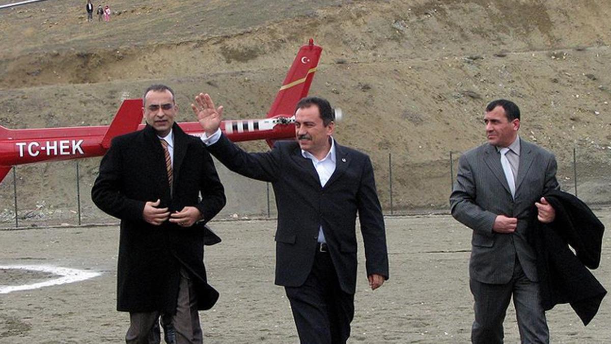 Muhsin Yazıcıoğlu Dosyası Yeniden Açılıyor: Soruşturma Ankara'ya Gönderildi Muhsin Yazıcıoğlu Dosyası Yeniden Açılıyor: Soruşturma Ankara'ya Gönderildi