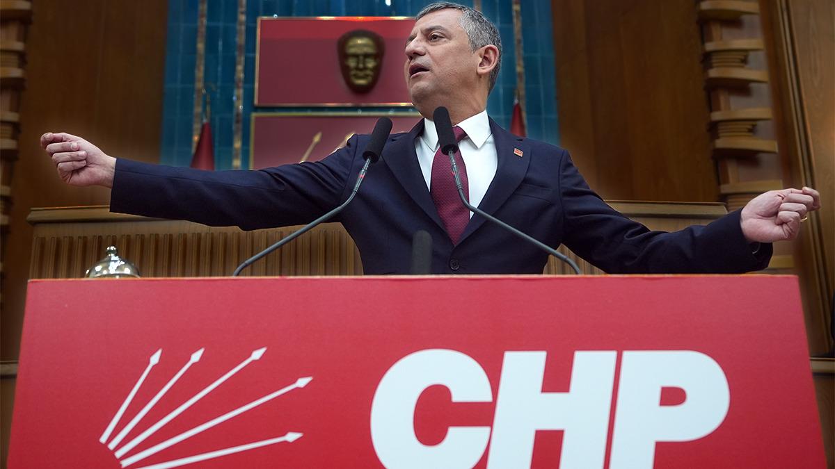 CHP'de İkinci İhraç Listesi: Özgür Özel'den İstifa Beklentisi CHP'de İkinci İhraç Listesi: Özgür Özel'den İstifa Beklentisi