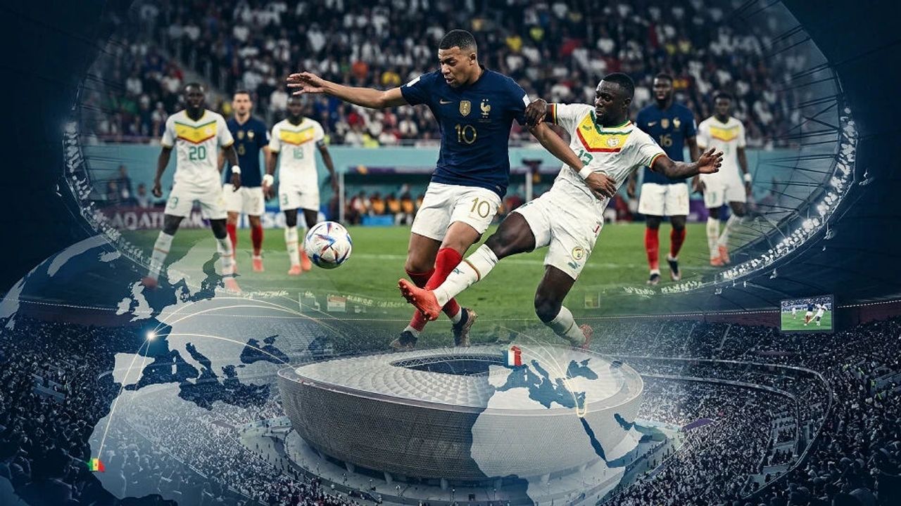 Fransa-Senegal Maçında Tartışmalı Karar: Mbappe Penaltı Bekledi, Hakem VAR'dan Dönerek Devam Ettirdi Fransa-Senegal Maçında Tartışmalı Karar: Mbappe Penaltı Bekledi, Hakem VAR'dan Dönerek Devam Ettirdi
