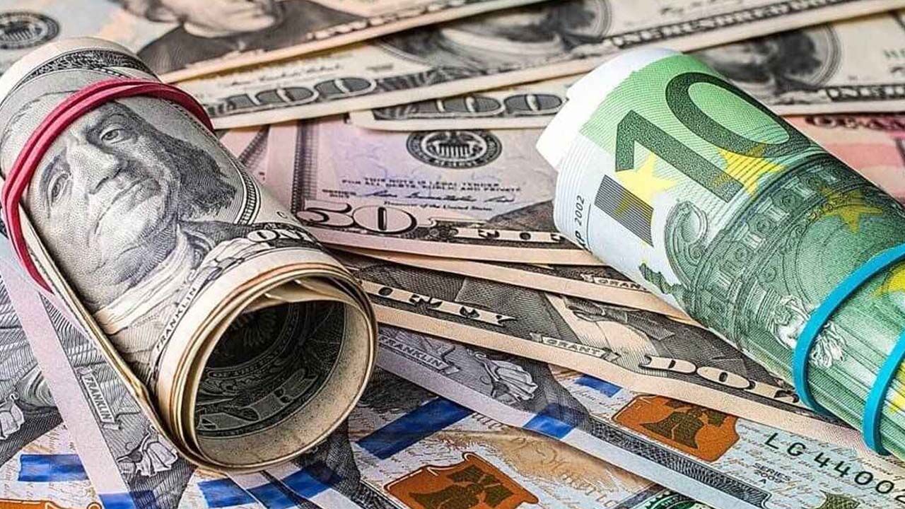 Döviz Kurlarında Yükseliş: Euro 53,98 TL, Sterlin 62,41 TL Seviyesinde Döviz Kurlarında Yükseliş: Euro 53,98 TL, Sterlin 62,41 TL Seviyesinde
