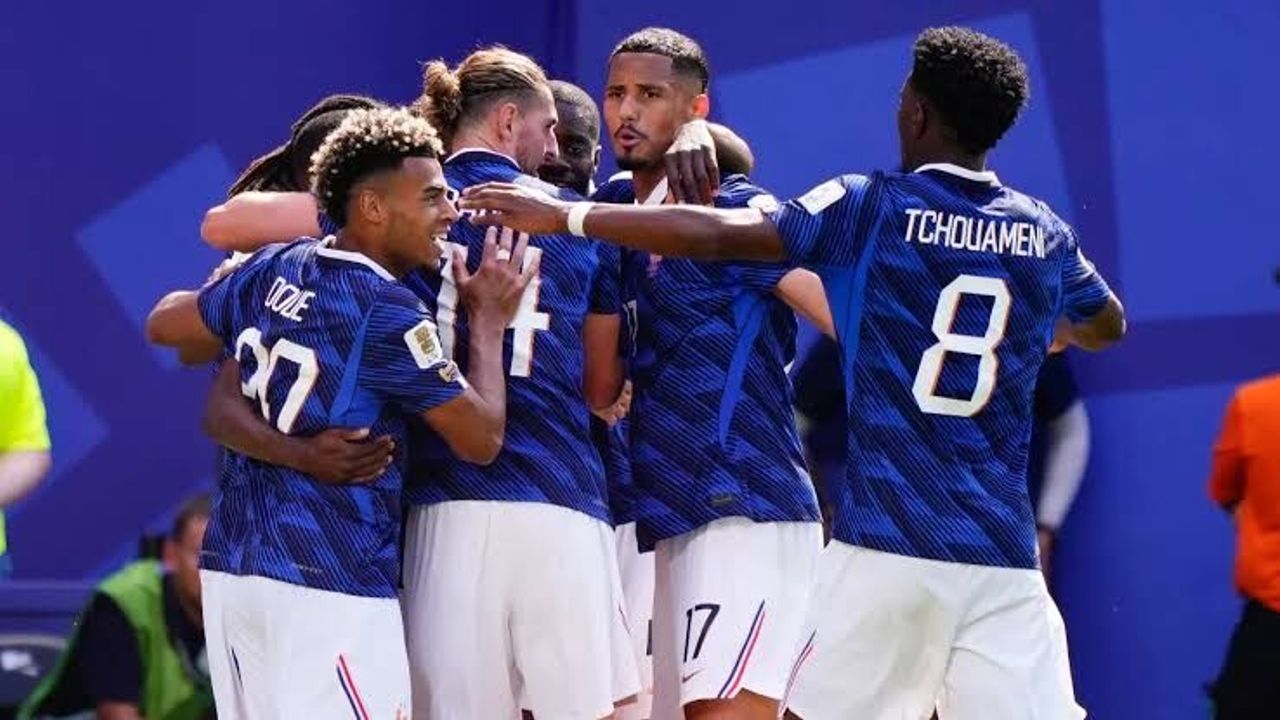 Fransa, 2026 Dünya Kupası'na Galibiyetle Başladı: Senegal'i 3-1 Mağlup Etti Fransa, 2026 Dünya Kupası'na Galibiyetle Başladı: Senegal'i 3-1 Mağlup Etti