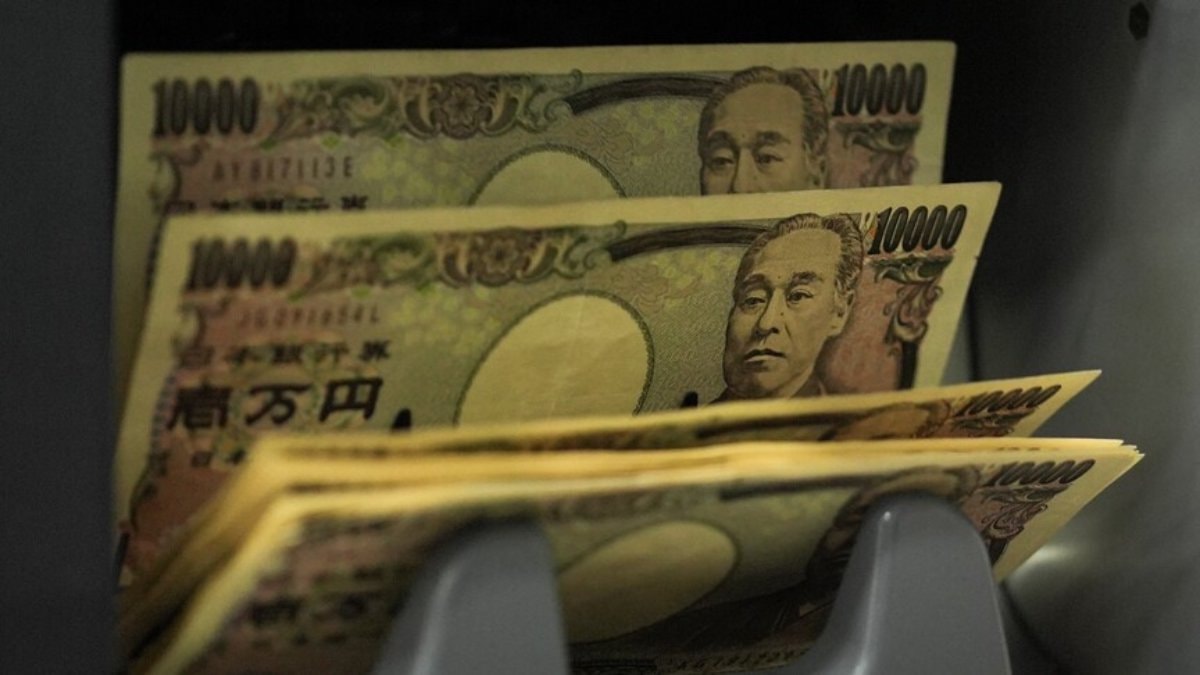 Japonya'dan Stratejik Alanlara 2,2 Trilyon Dolar Yatırım Planı Japonya'dan Stratejik Alanlara 2,2 Trilyon Dolar Yatırım Planı