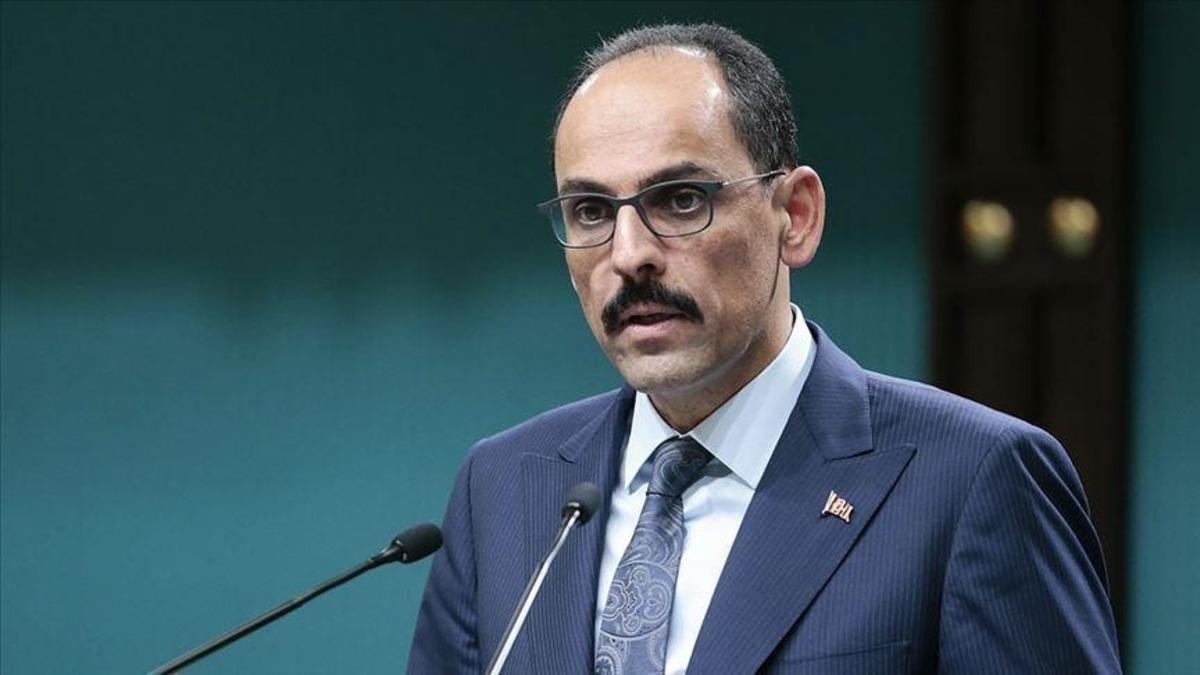 MİT Başkanı Kalın, Libya'da Hafter ile Görüştü: Barış ve İşbirliği Konuları Ele Alındı MİT Başkanı Kalın, Libya'da Hafter ile Görüştü: Barış ve İşbirliği Konuları Ele Alındı