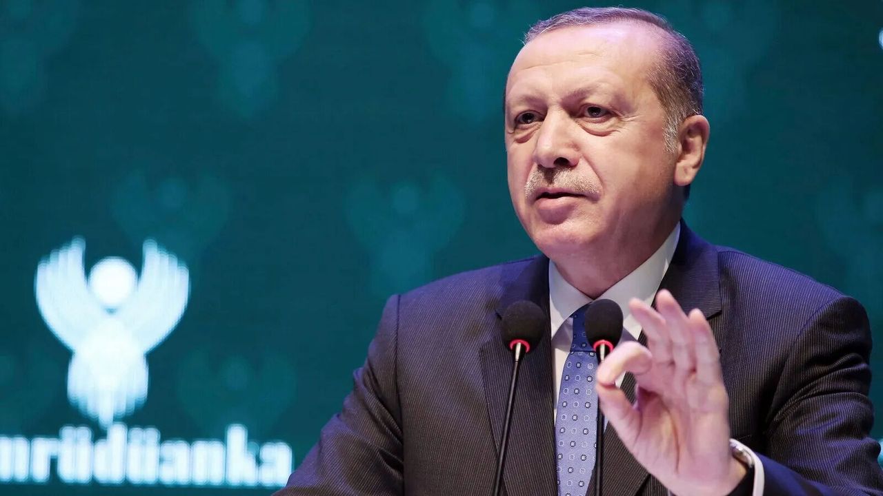 Erdoğan’dan kabineye ve teşkilata saha talimatı Erdoğan’dan kabineye ve teşkilata saha talimatı