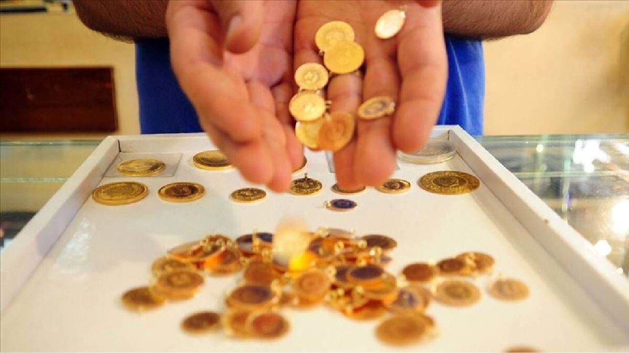 Gram altın 6 bin 270 liraya yükseldi Gram altın 6 bin 270 liraya yükseldi