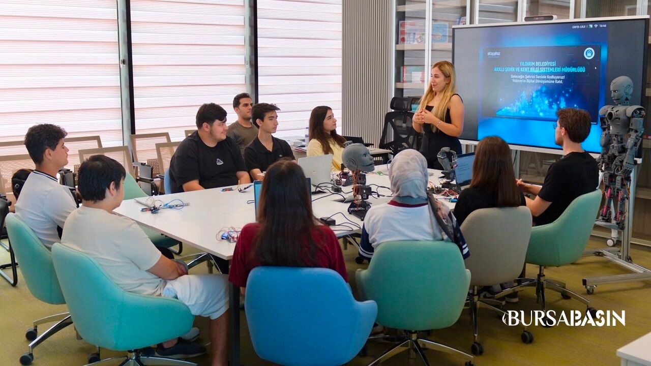 Yıldırım'da Çocuklar Robotik Kodlama Eğitimi ile Geleceğe Hazırlanıyor Yıldırım'da Çocuklar Robotik Kodlama Eğitimi ile Geleceğe Hazırlanıyor