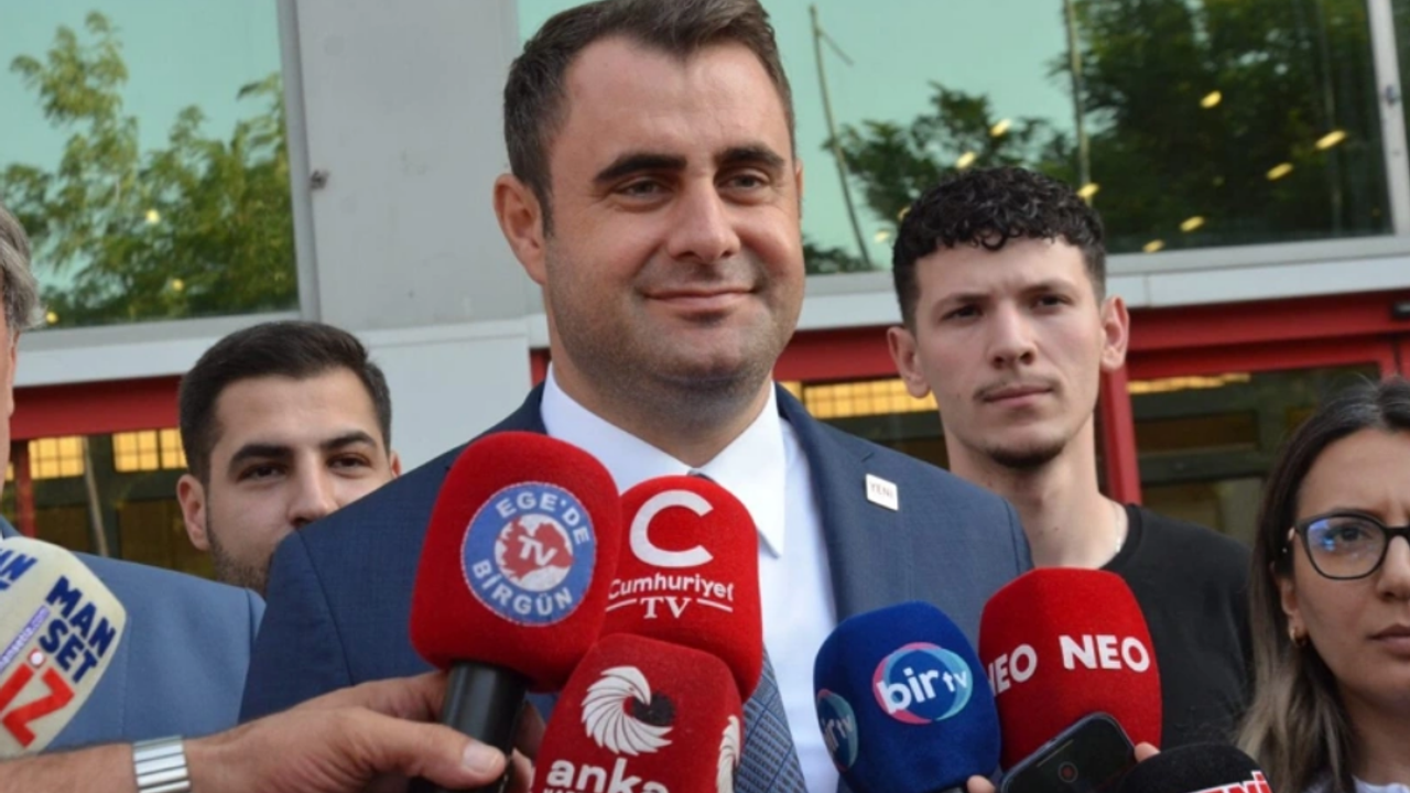 YENİ Parti İzmir'de İlk Grup Toplantısını Gerçekleştirerek Başkanvekili Seçti YENİ Parti İzmir'de İlk Grup Toplantısını Gerçekleştirerek Başkanvekili Seçti