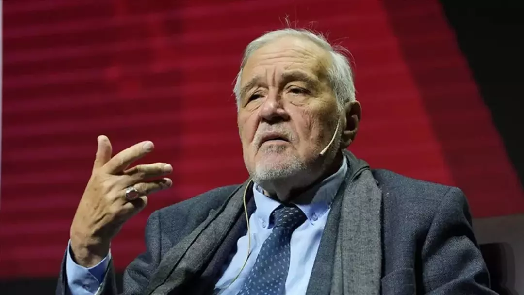 Tarihçi İlber Ortaylı Hayatını Kaybetti: Entübe Edilmişti