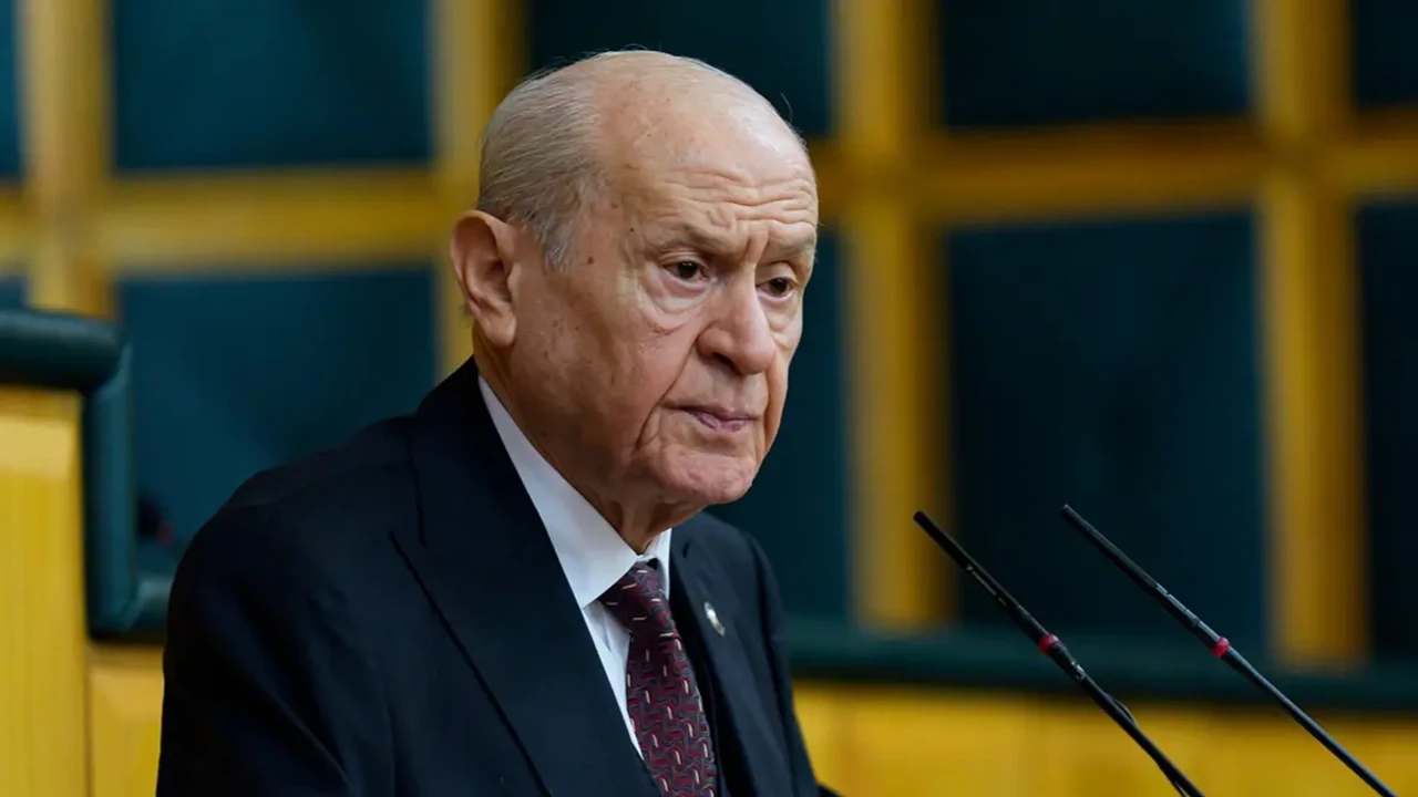 Bahçeli'den TRT'ye Canlı Yayın Çağrısı: Duruşmalar Halkla Buluşmalı