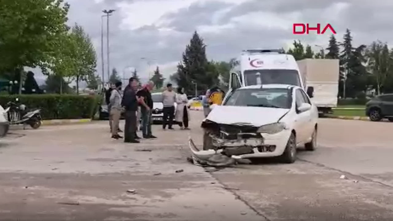 Bursa İnegöl'de Kontrolsüz Kavşakta Korkutan Kaza: 3 Yaralı