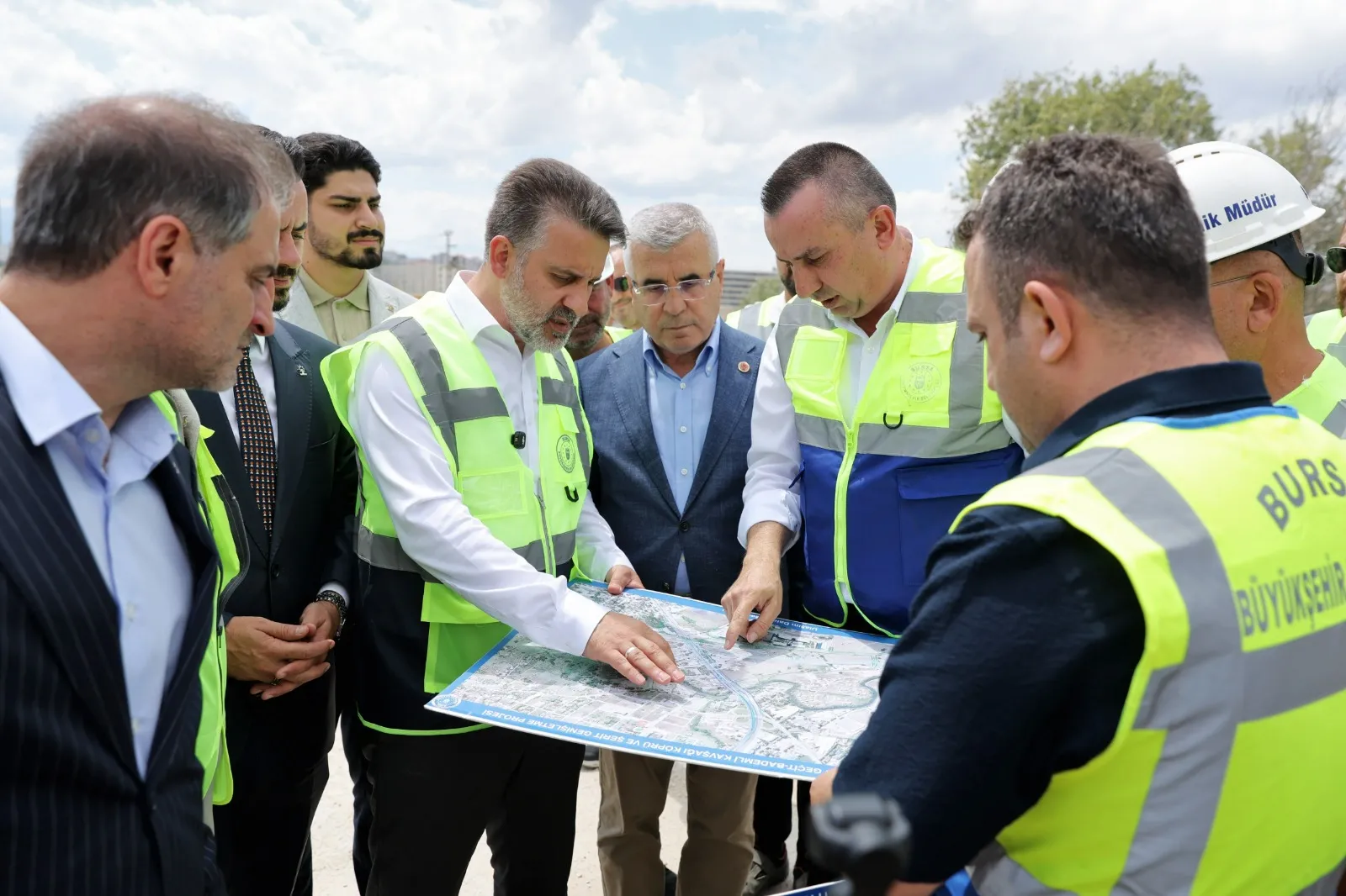 Bursa Mudanya Yolu Ulaşımında Rahatlama İçin Kritik Projeler İncelendi Bursa Mudanya Yolu Ulaşımında Rahatlama İçin Kritik Projeler İncelendi